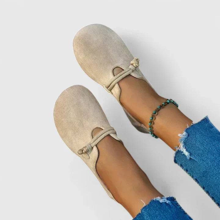 Elegante mokasiner i beige eller svart