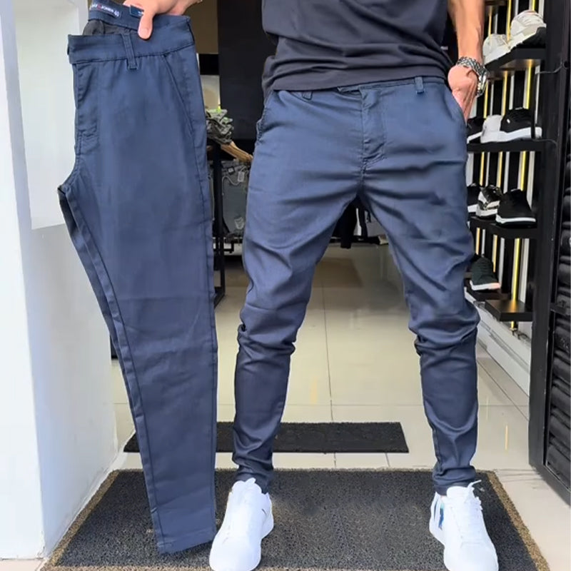 Pantaloni casual slim fit da uomo