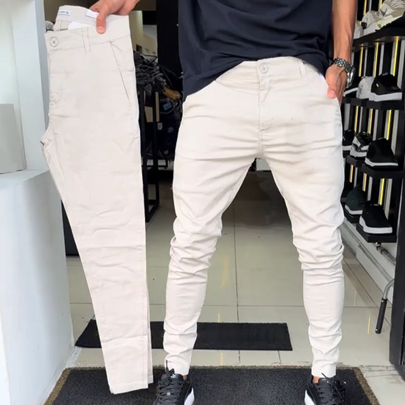 Pantalones casuales entallados para hombre
