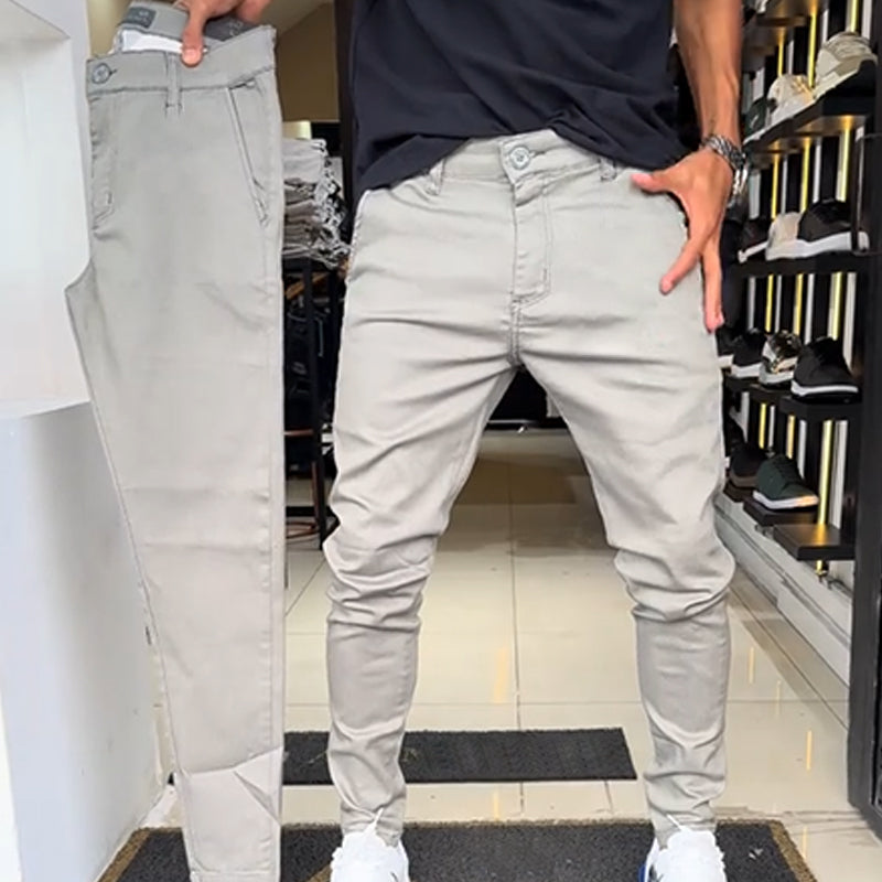 Pantalones casuales entallados para hombre