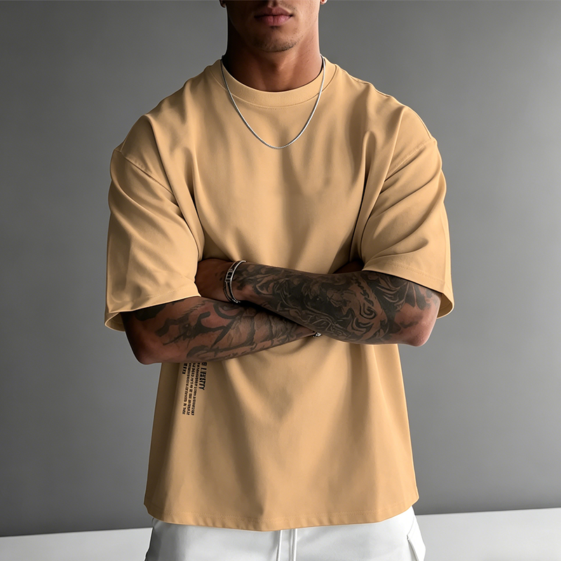 Oversized t-skjorte for menn