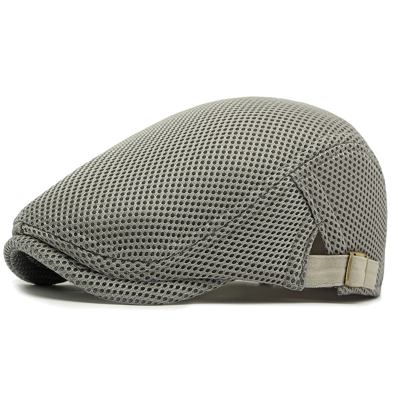 Gorra plana transpirable con correa ajustable