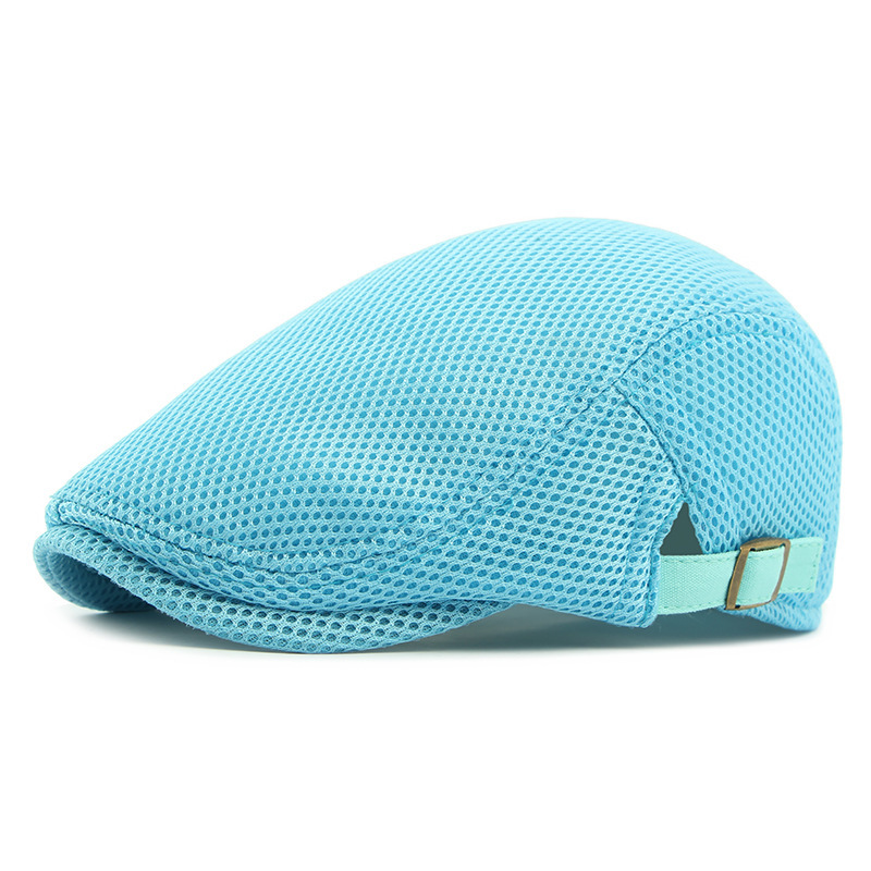 Gorra plana transpirable con correa ajustable