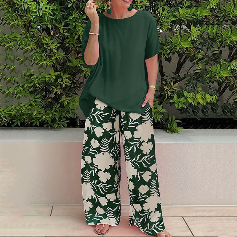 Conjunto de dos piezas con pantalón estampado floral