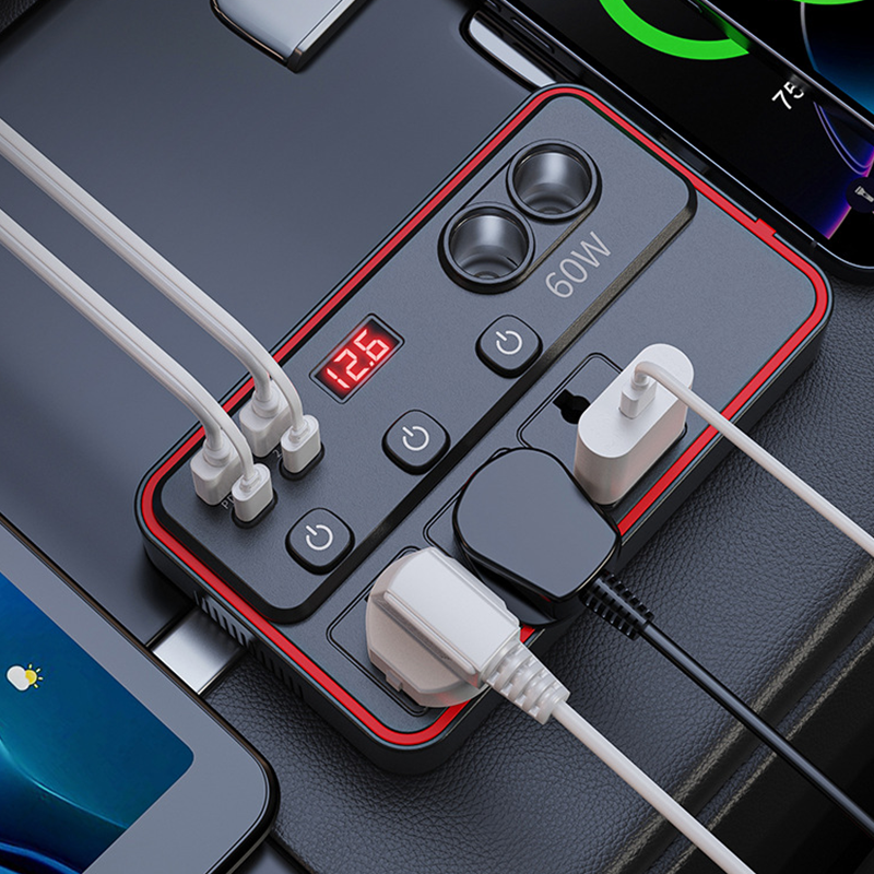 Carregador d'automòbil multifunció amb butacas de corrent altern i USB