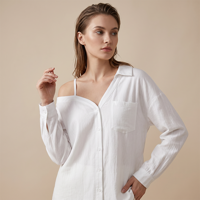 Camicia da donna con bottoni e spalle scoperte