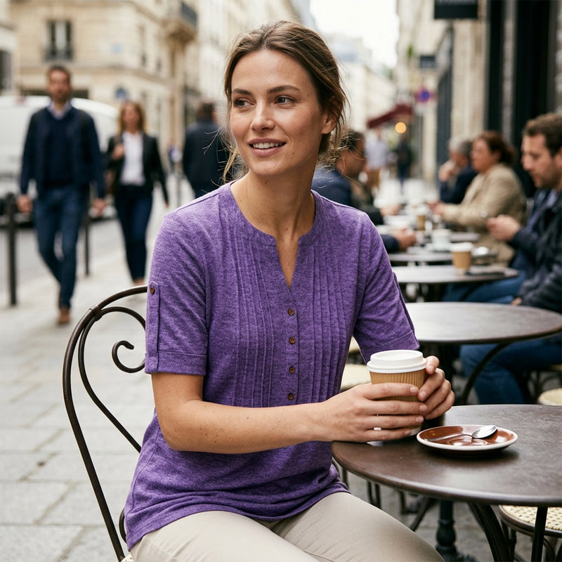 Plissert bluse med V-hals