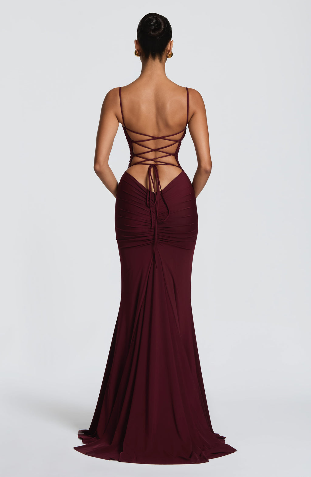 Vestido largo con espalda descubierta