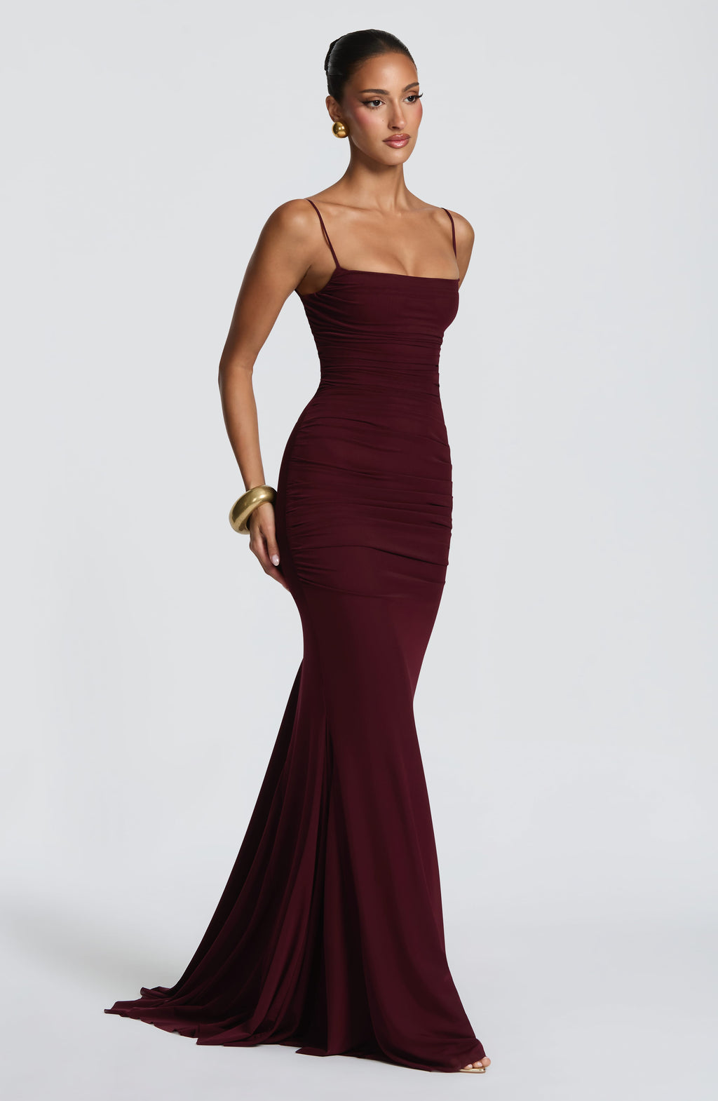 Vestido largo con espalda descubierta